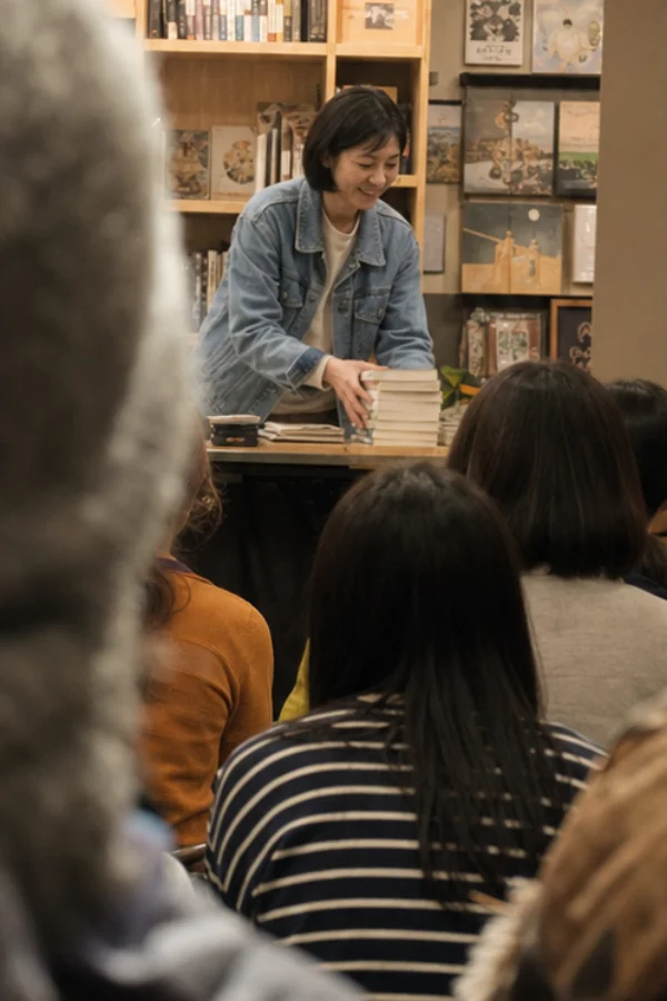 Aiko at a book event